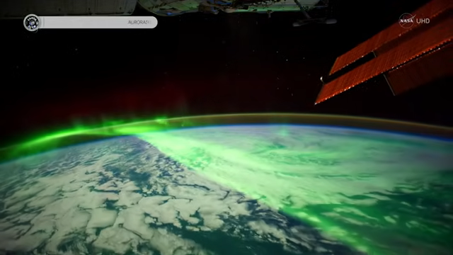 NASA「輝く緑のオーロラ！4Kタイムラプス動画」のサムネイル画像